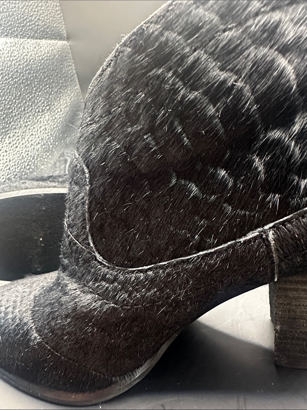 UGG Australia Women's Black Charlotte Snake Print Calf Hair Ankle Boots 6